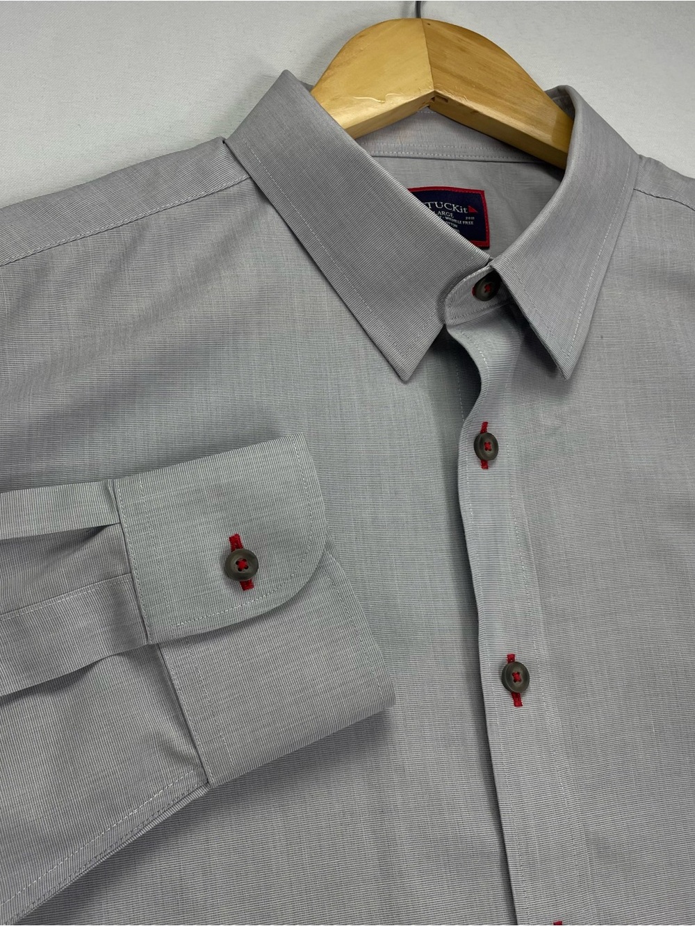 UNTUCKit Shirt Men’s L Gray Relaxed Fit Wrinkle Free Rubican WF Button Down
